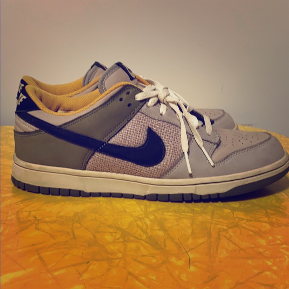 2006 Nike dunk low pearl hemp army size 8 mens